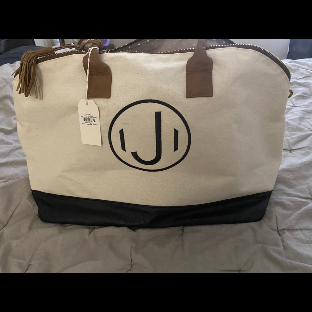 Chelsea weekender tote by Mud Pie initial J NWT